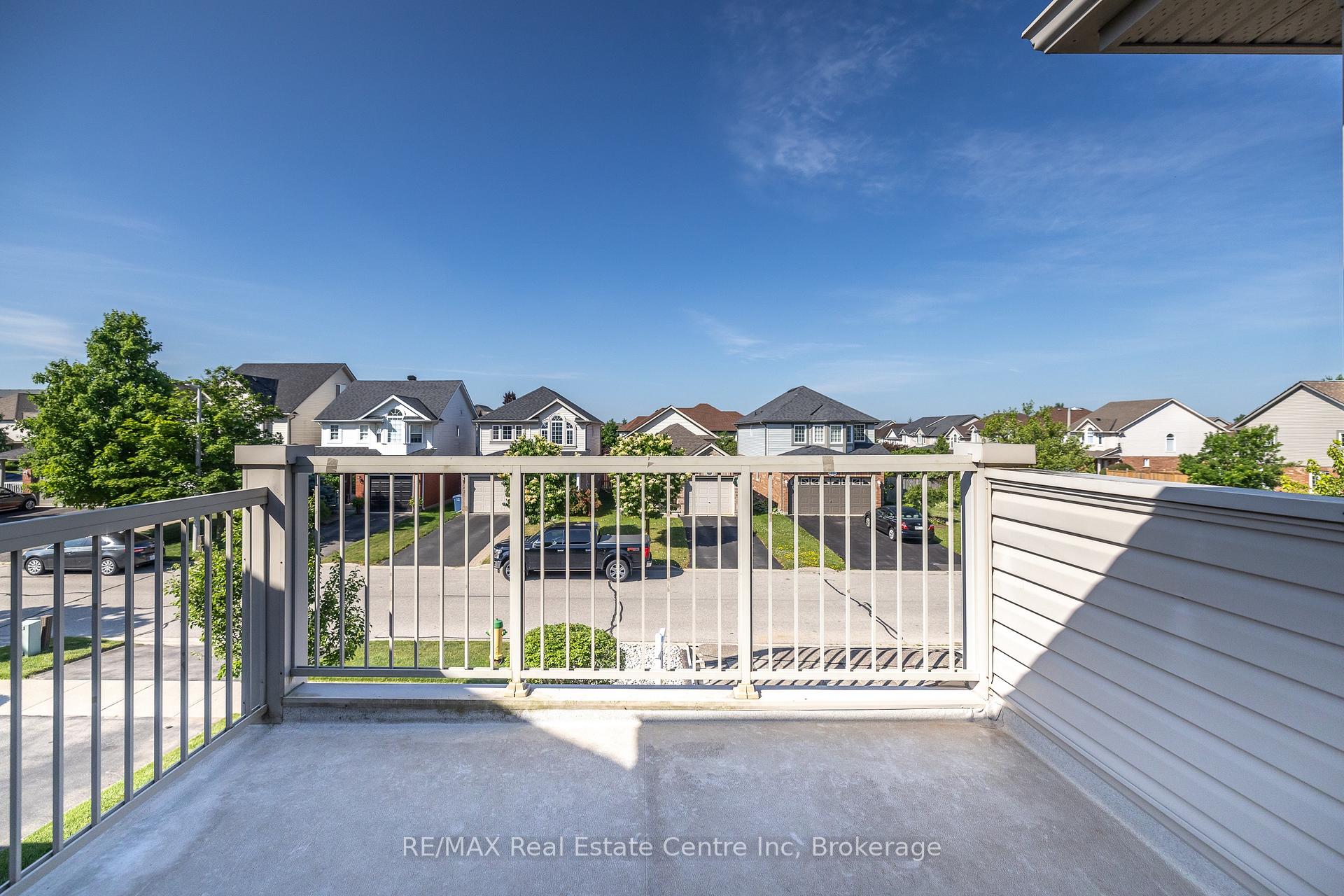 Photo 26 of 78 Mcarthur Drive, Guelph, Pineridge/Westminster Woods — HOMEH