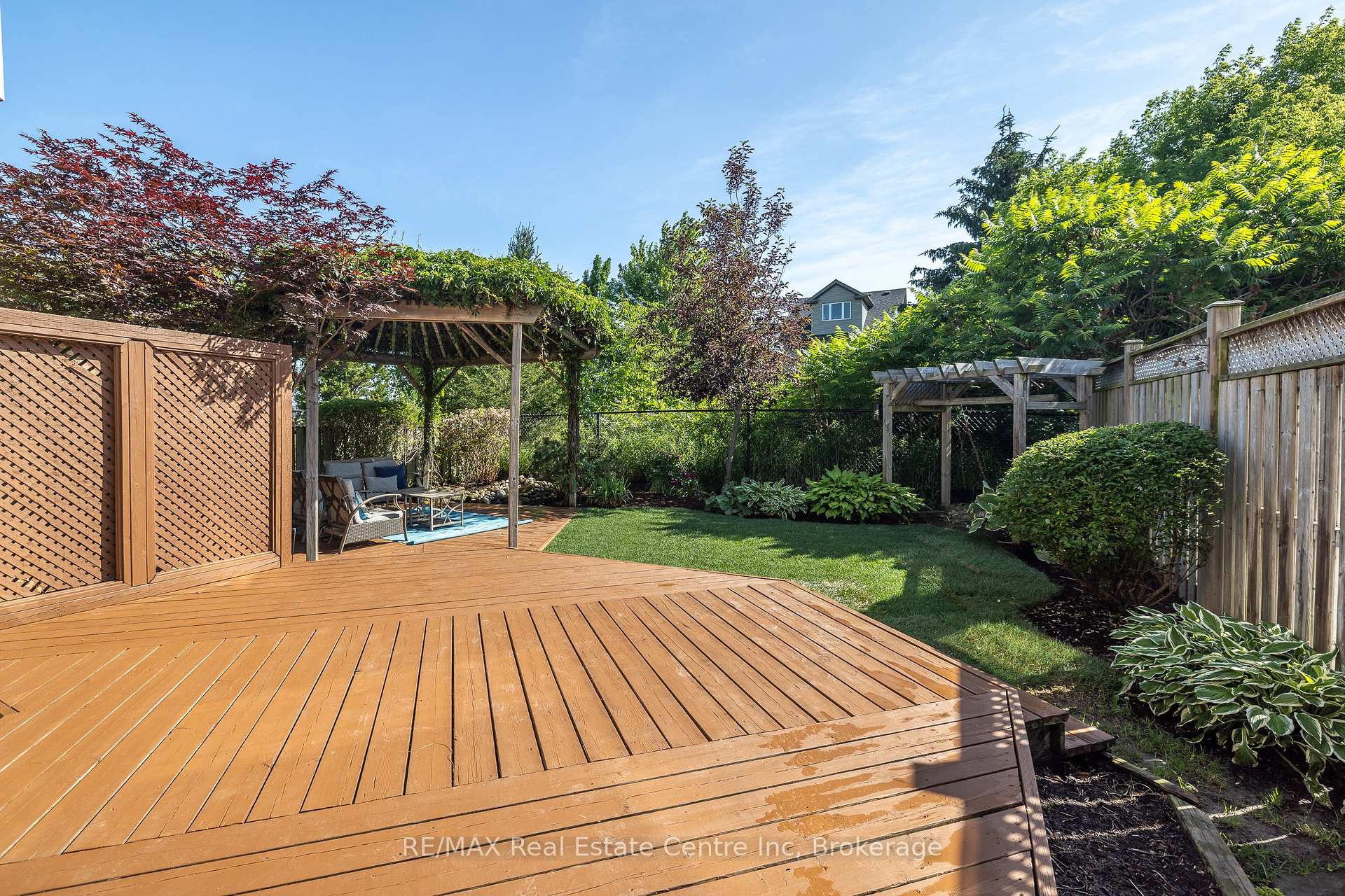 Photo 32 of 78 Mcarthur Drive, Guelph, Pineridge/Westminster Woods — HOMEH