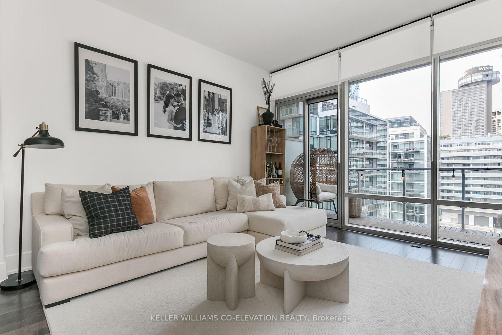 Photo 4 of Unit 835, 39 Queens Quay E, Toronto, Waterfront Communities — HOMEH
