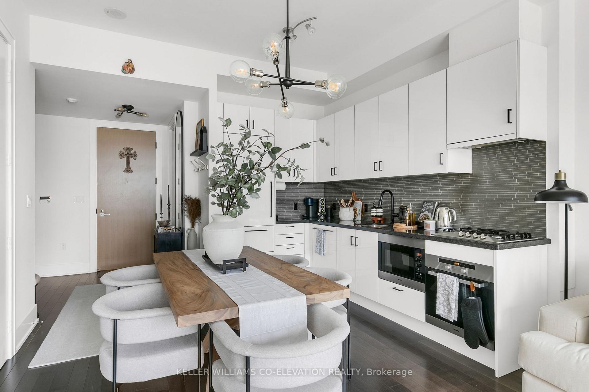 Photo 30 of Unit 835, 39 Queens Quay E, Toronto, Waterfront Communities — HOMEH