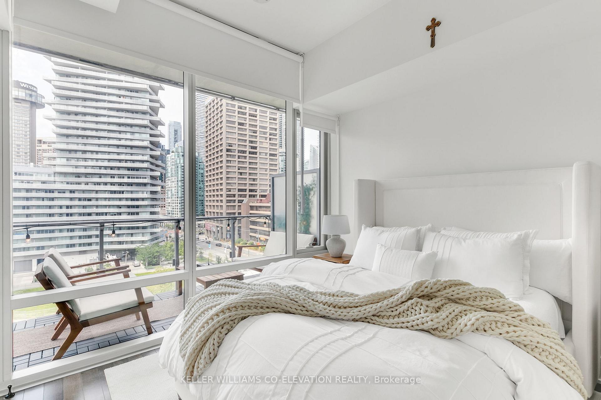 Photo 13 of Unit 835, 39 Queens Quay E, Toronto, Waterfront Communities — HOMEH