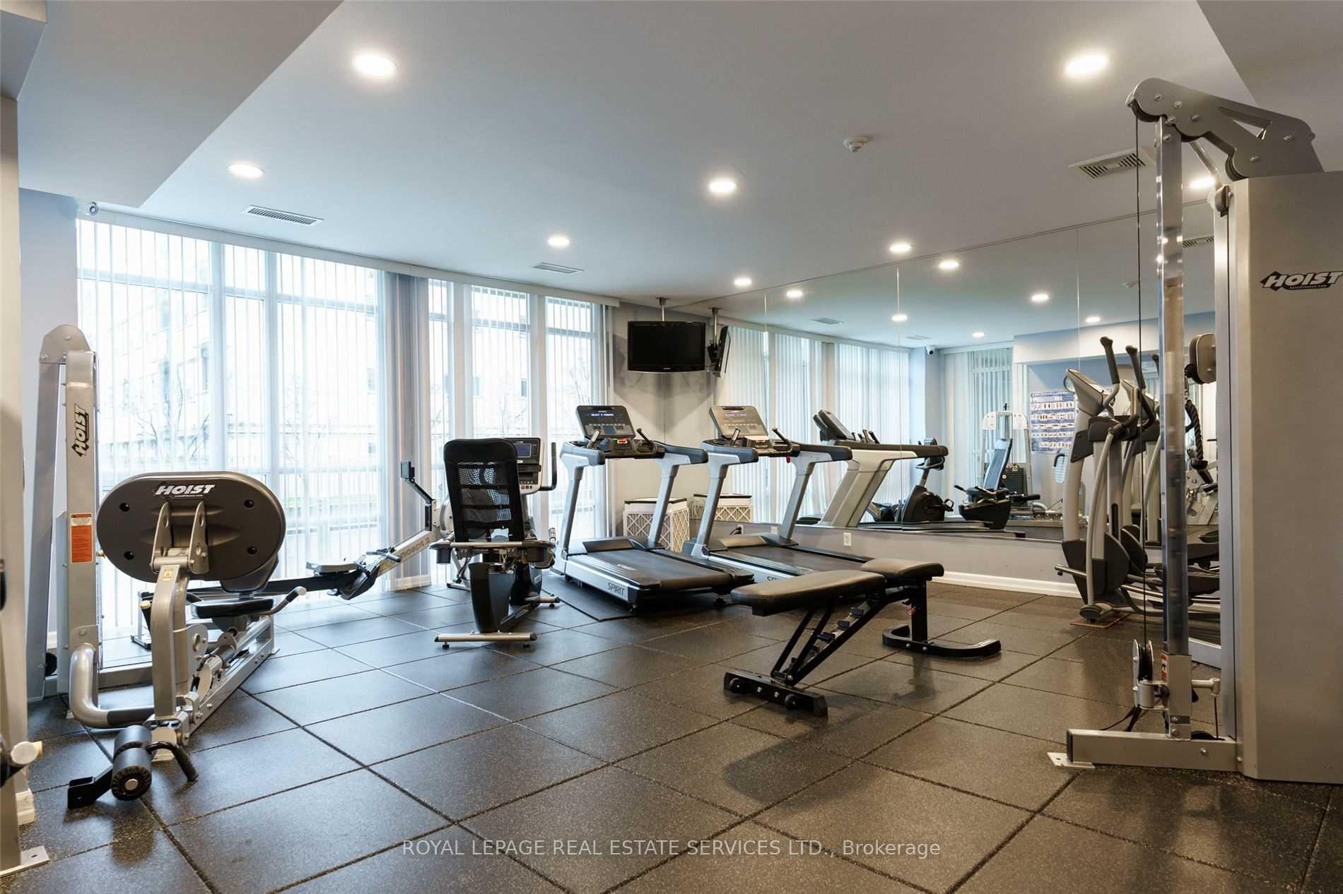 Photo 15 of Unit 707, 900 Mount Pleasant Road, Toronto, Mount Pleasant West — HOMEH