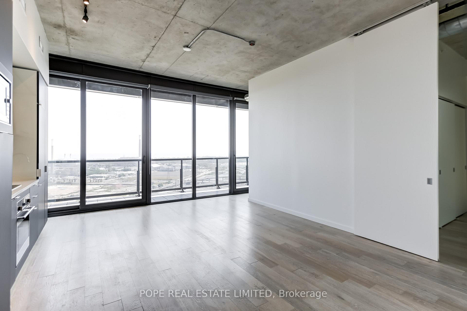 Photo 2 of Unit 2809, 170 Bayview Avenue, Toronto, Waterfront Communities — HOMEH