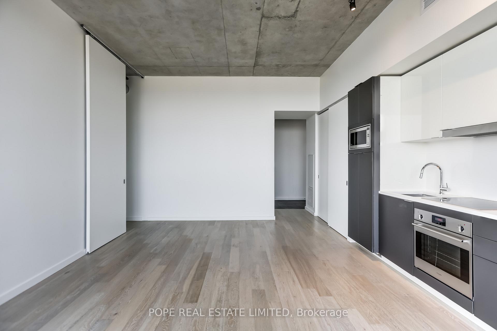Photo 5 of Unit 2809, 170 Bayview Avenue, Toronto, Waterfront Communities — HOMEH