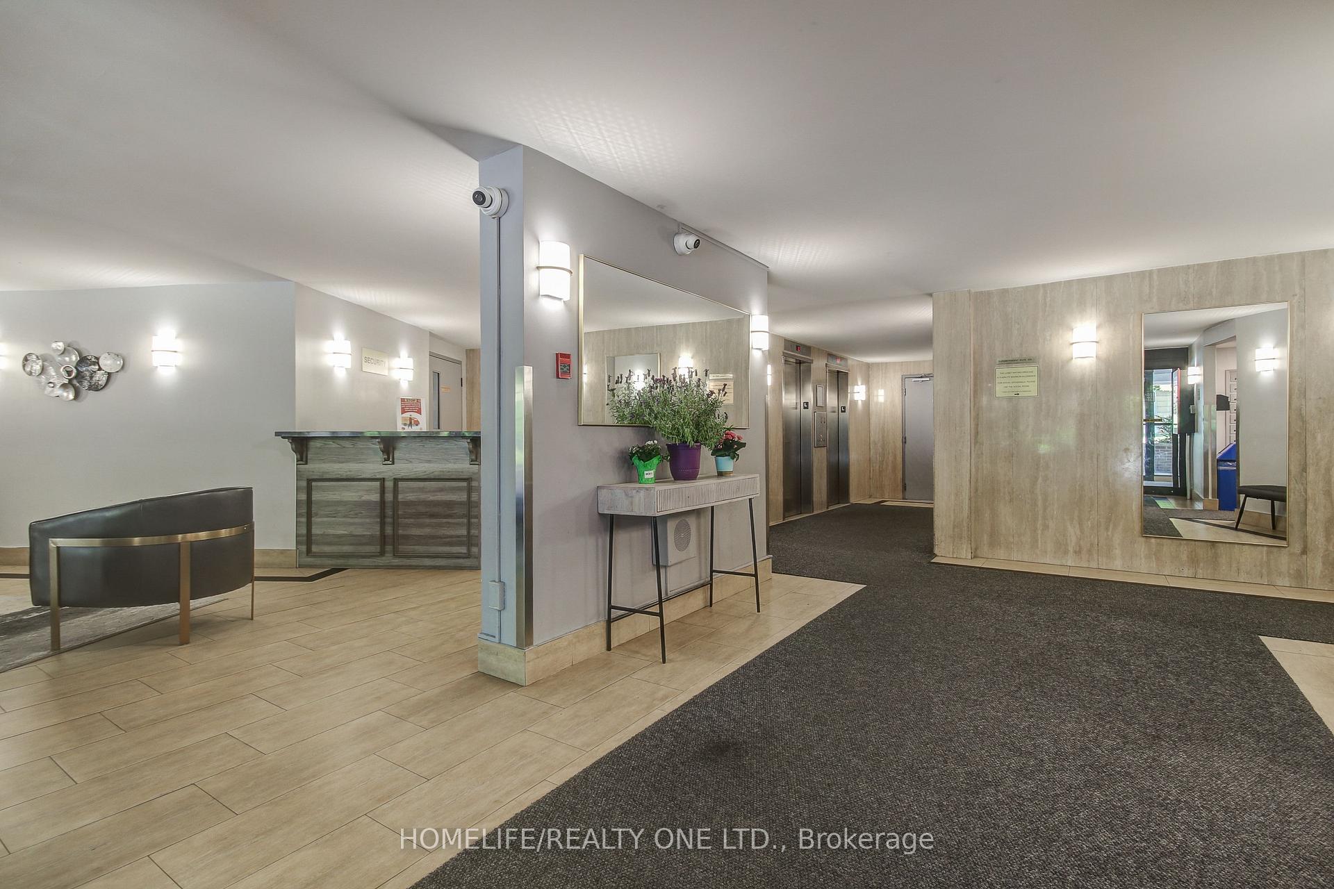Photo 16 of Unit 1011, 5 Shady Golfway, Toronto, Flemingdon Park — HOMEH