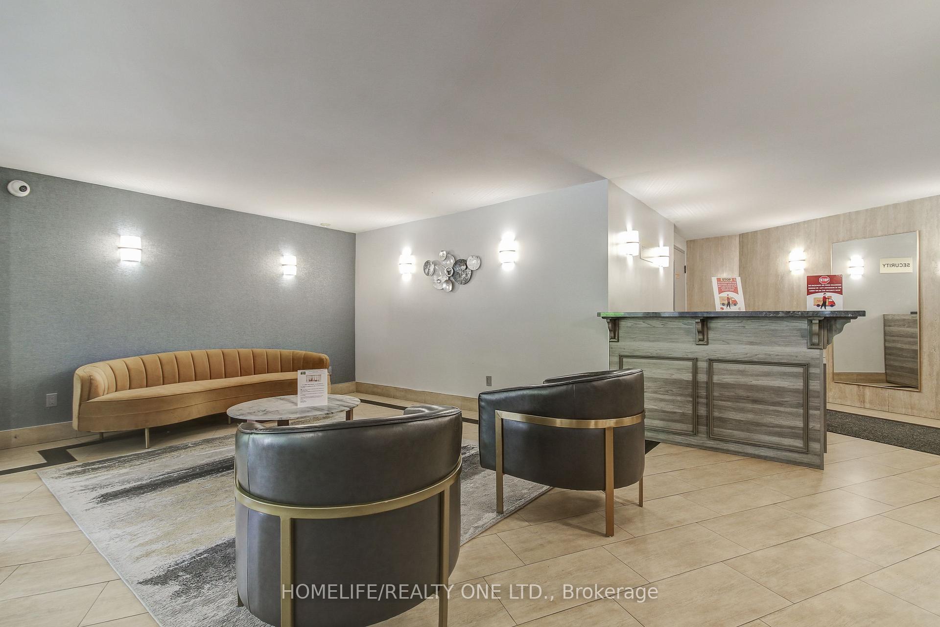 Photo 6 of Unit 1011, 5 Shady Golfway, Toronto, Flemingdon Park — HOMEH
