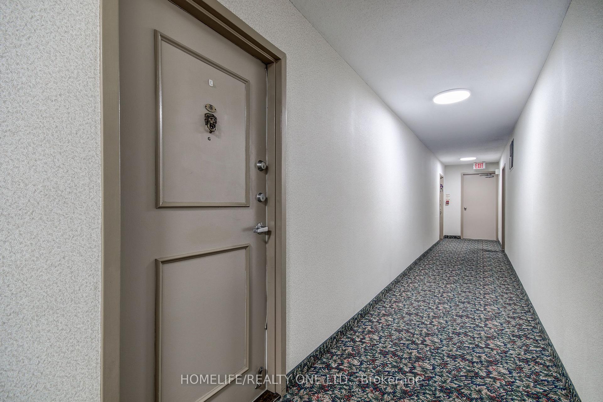 Photo 11 of Unit 1011, 5 Shady Golfway, Toronto, Flemingdon Park — HOMEH