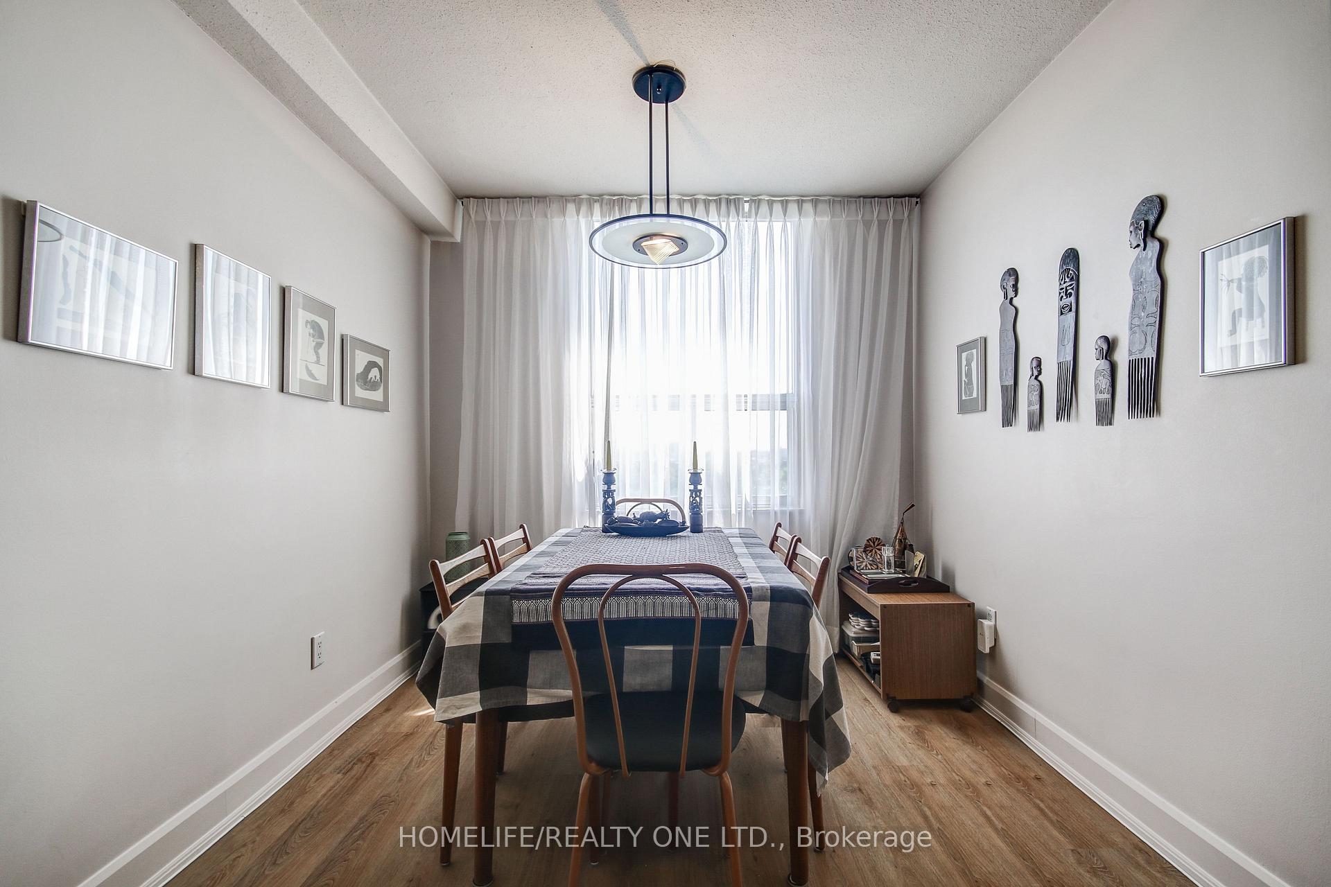 Photo 14 of Unit 1011, 5 Shady Golfway, Toronto, Flemingdon Park — HOMEH