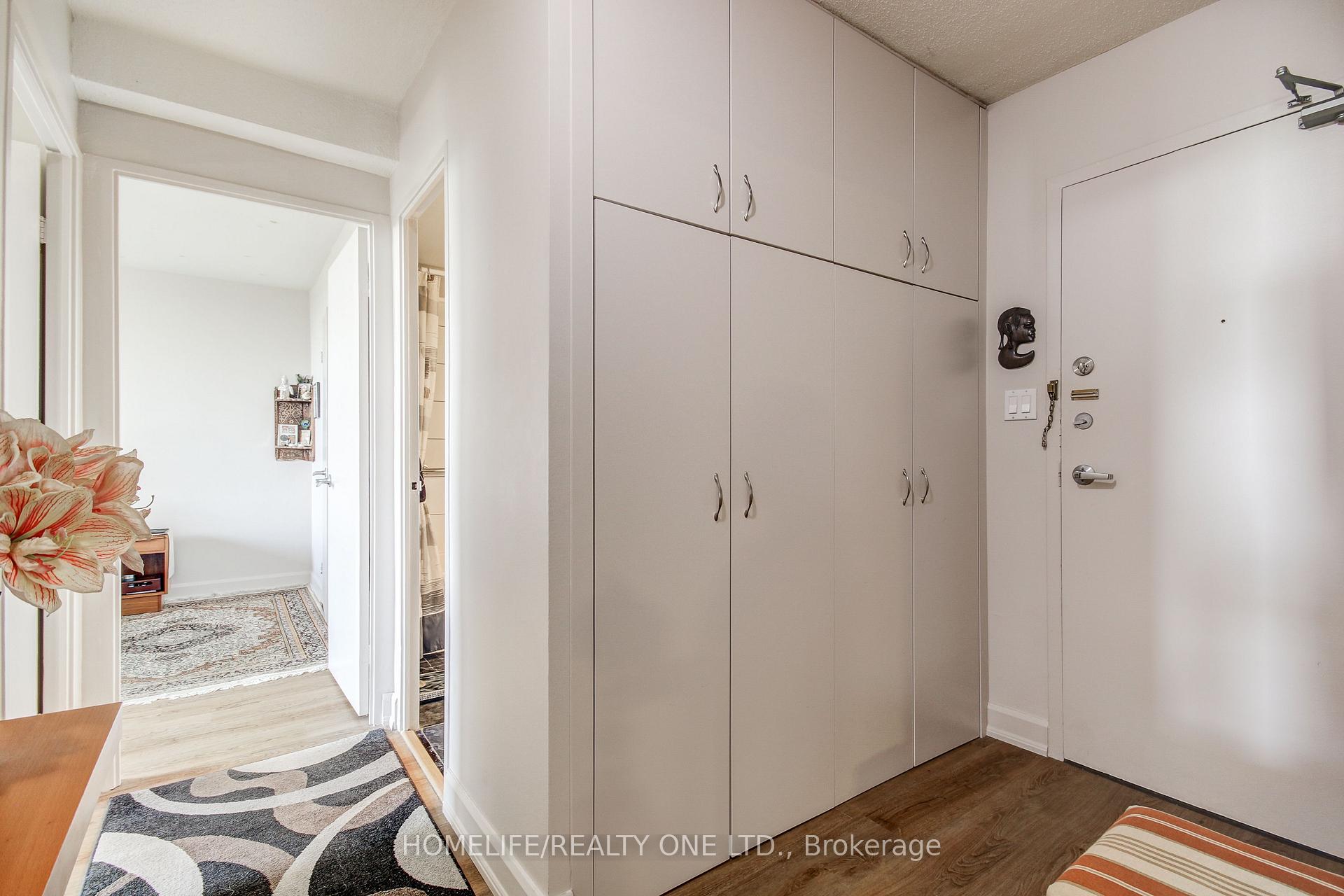 Photo 28 of Unit 1011, 5 Shady Golfway, Toronto, Flemingdon Park — HOMEH