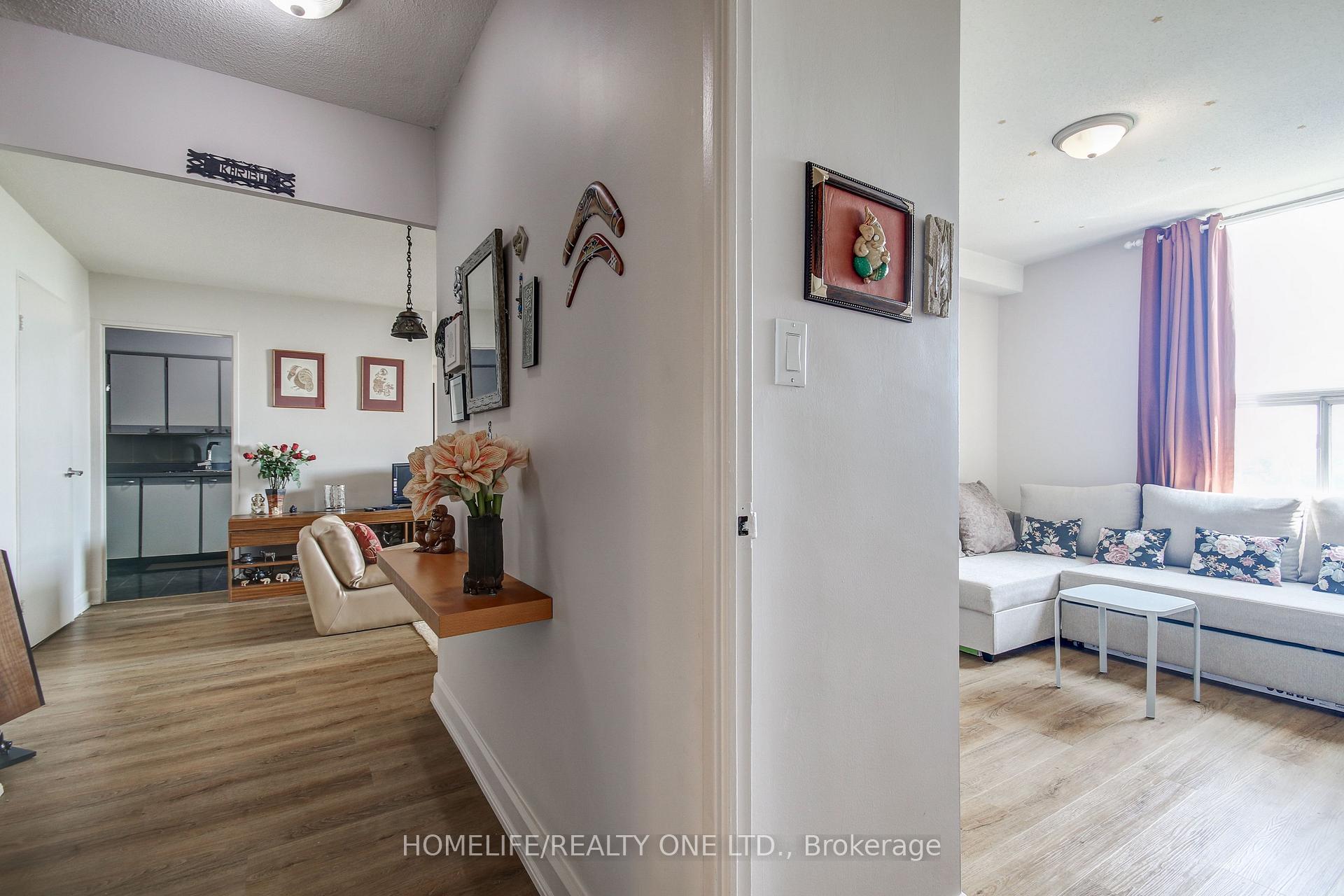 Photo 27 of Unit 1011, 5 Shady Golfway, Toronto, Flemingdon Park — HOMEH