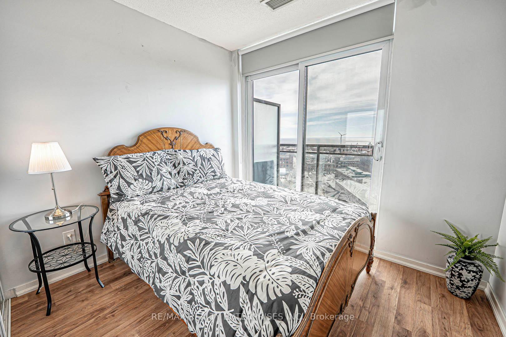 Photo 28 of Unit 1707, 38 Joe Shuster Way, Toronto, Niagara — HOMEH