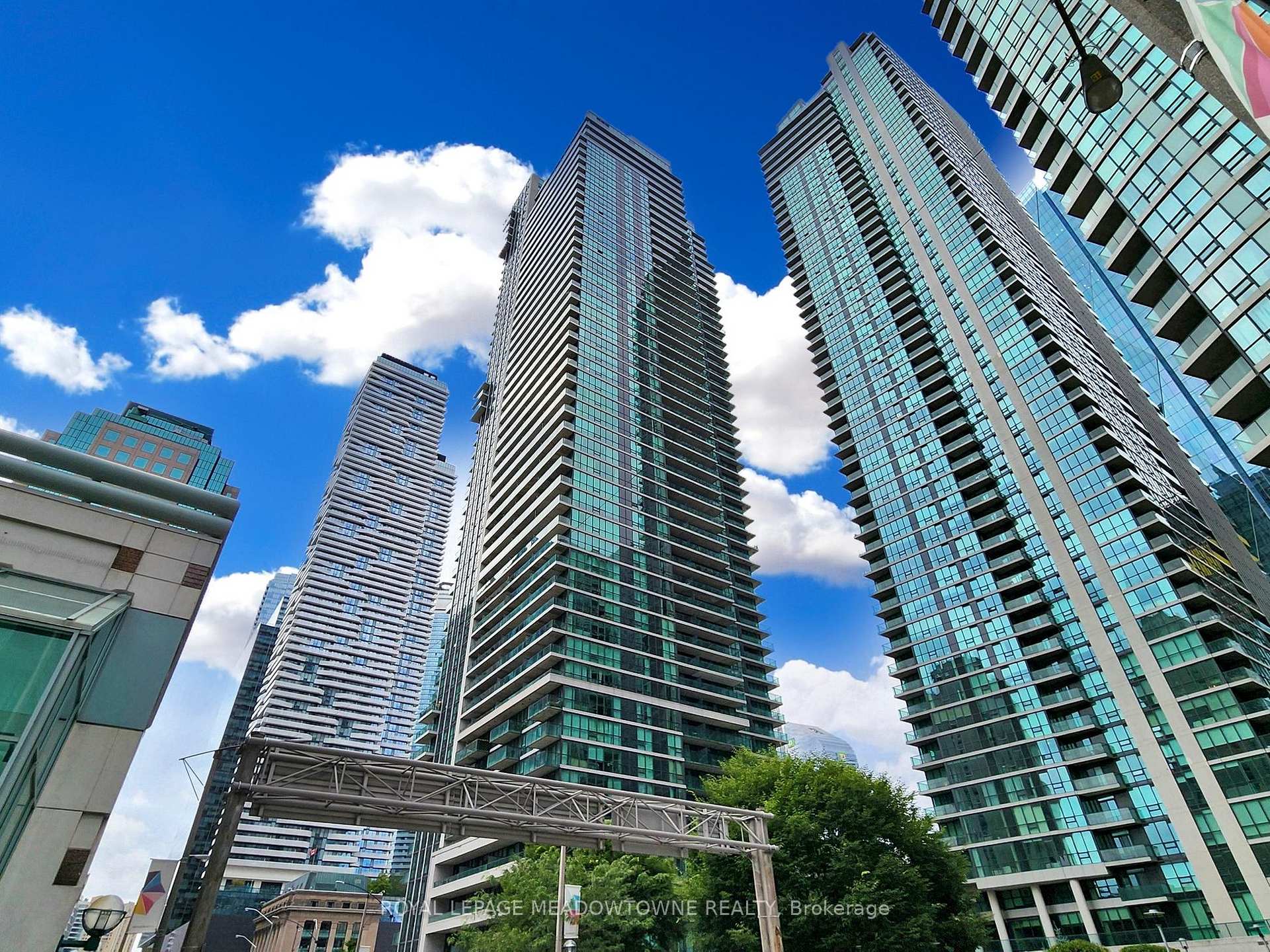 Photo 1 of Unit 1203, 33 Bay Street, Toronto, Waterfront Communities — HOMEH