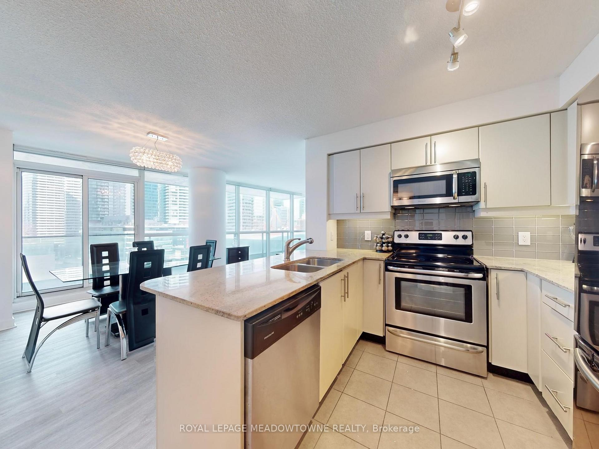 Photo 19 of Unit 1203, 33 Bay Street, Toronto, Waterfront Communities — HOMEH