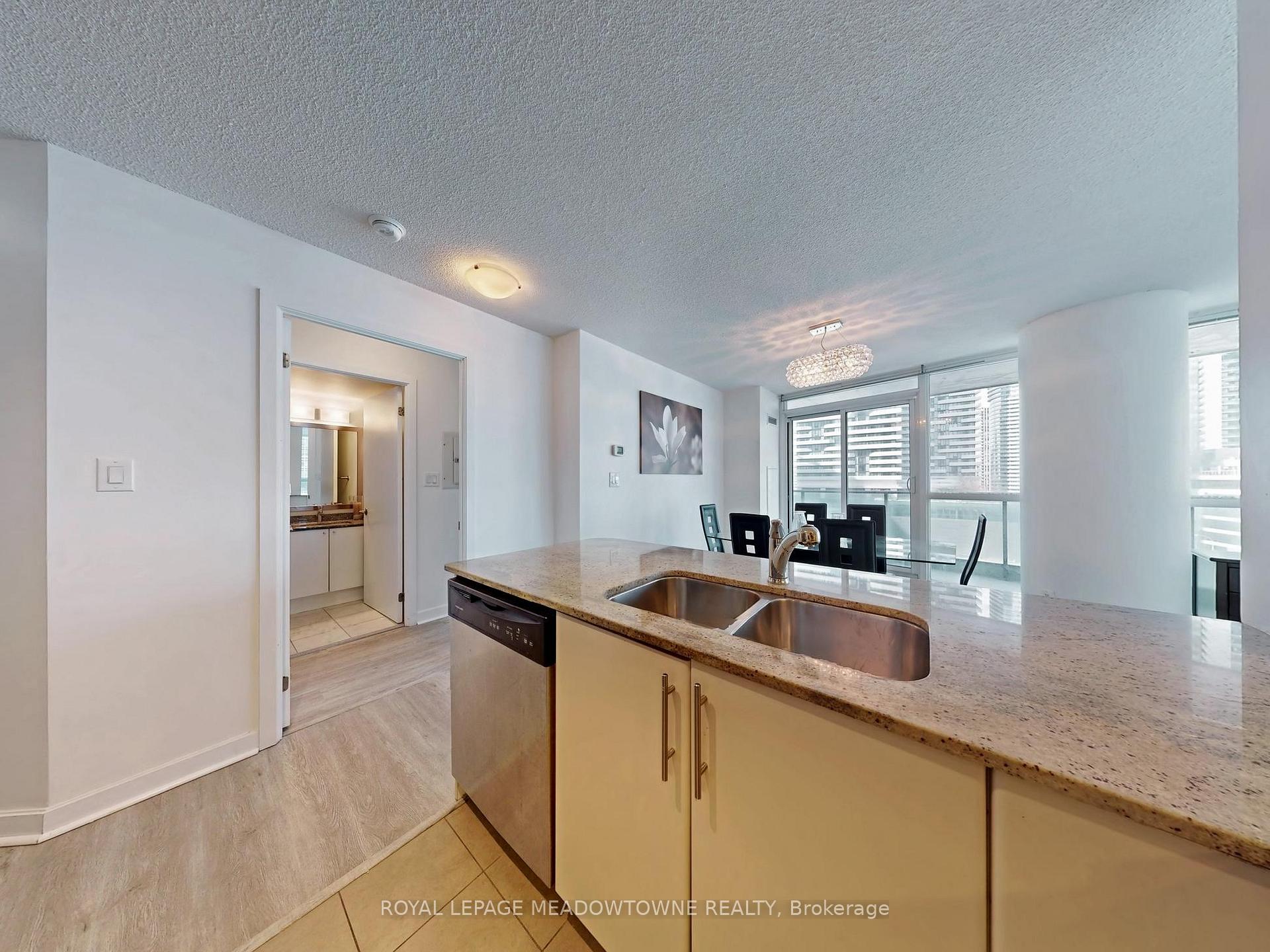 Photo 18 of Unit 1203, 33 Bay Street, Toronto, Waterfront Communities — HOMEH