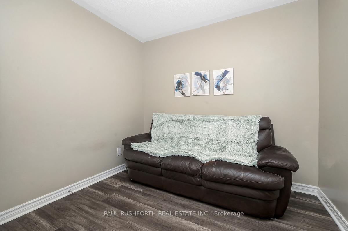 Photo 4 of 210 Leather Leaf Terrace, Ottawa, Barrhaven - Longfields — HOMEH