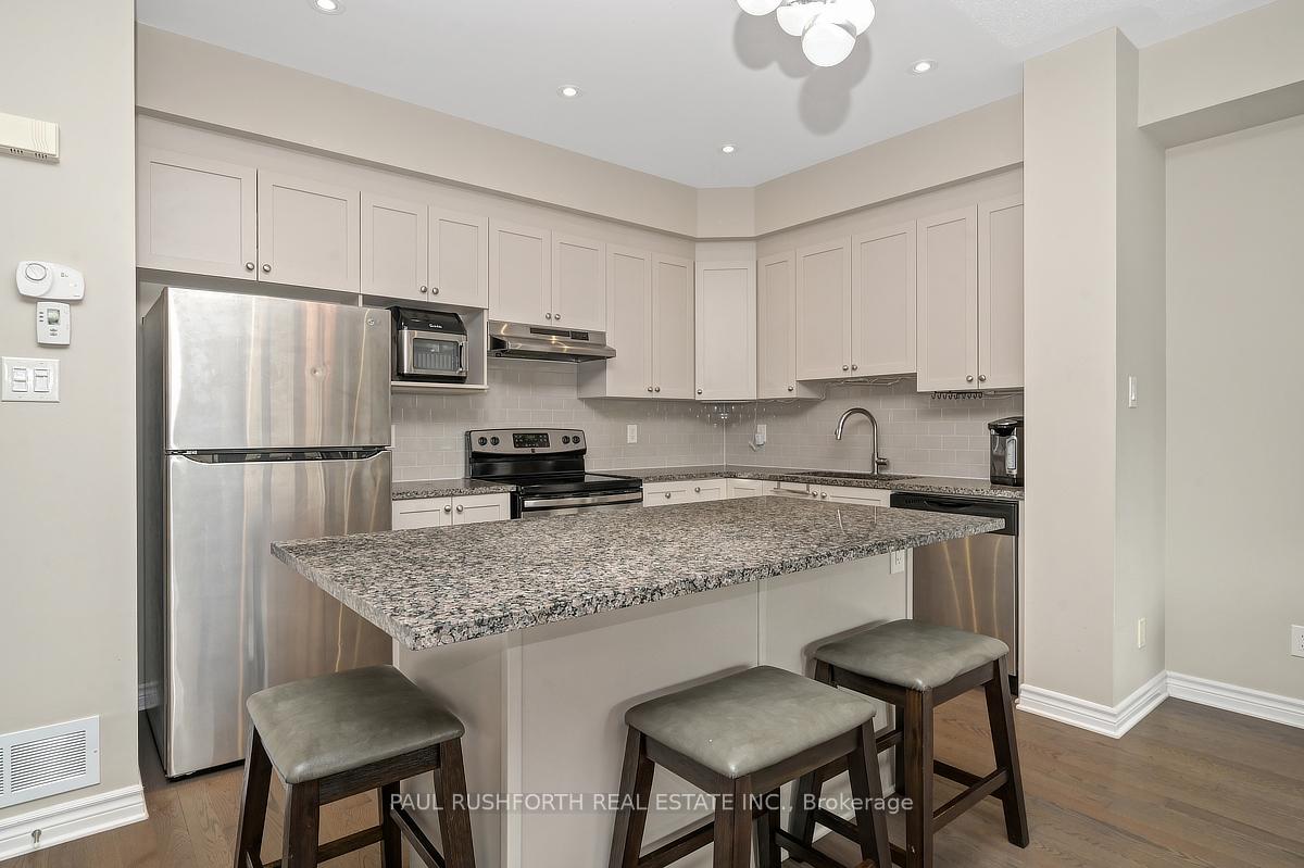 Photo 10 of 210 Leather Leaf Terrace, Ottawa, Barrhaven - Longfields — HOMEH