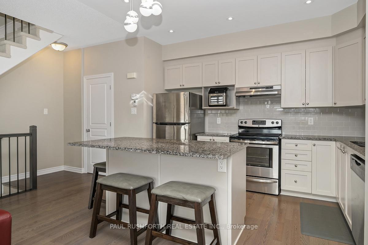 Photo 11 of 210 Leather Leaf Terrace, Ottawa, Barrhaven - Longfields — HOMEH