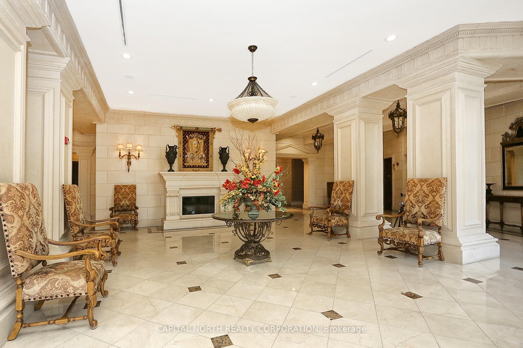 Photo 2 of Unit 715, 9225 Jane Street, Vaughan, Maple — HOMEH