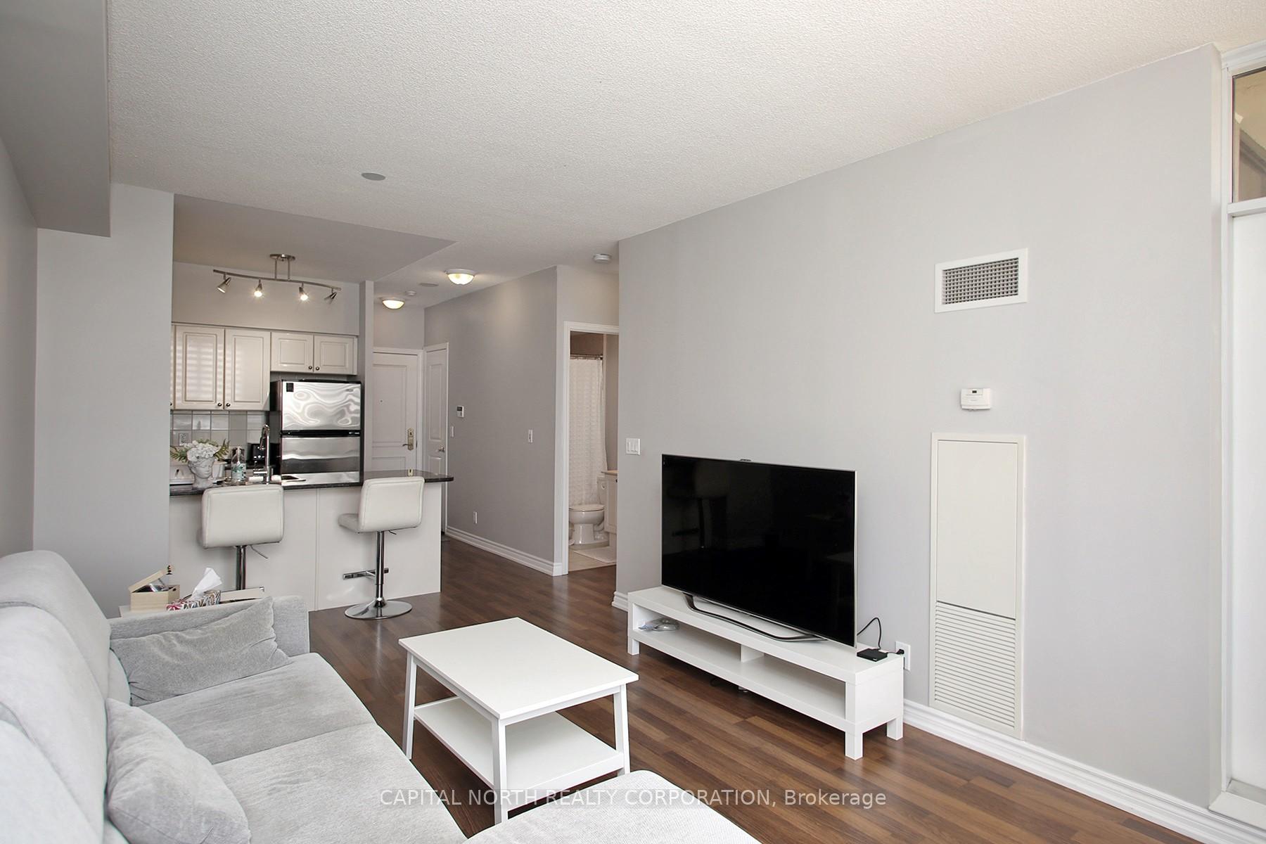 Photo 15 of Unit 715, 9225 Jane Street, Vaughan, Maple — HOMEH