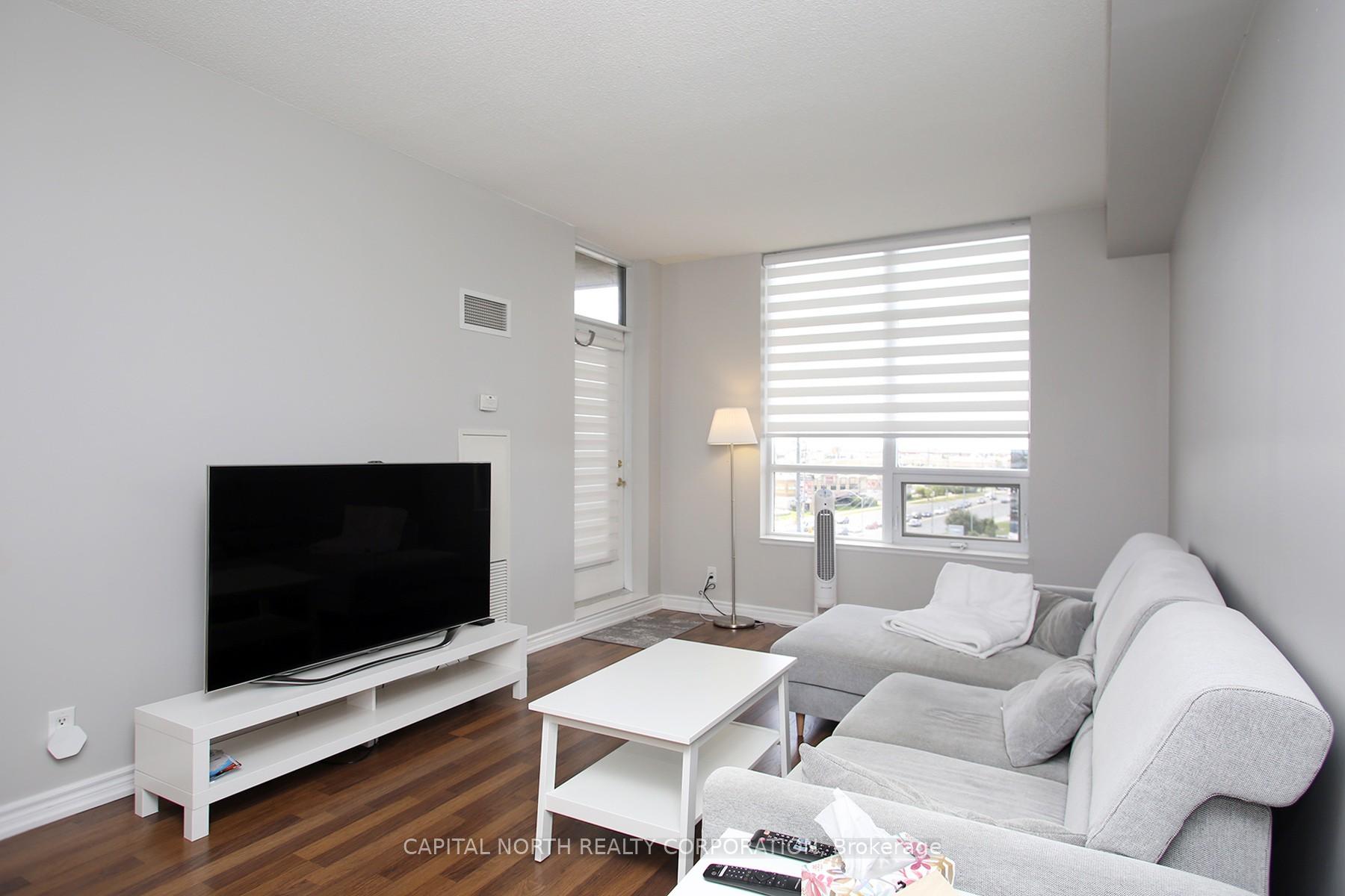 Photo 8 of Unit 715, 9225 Jane Street, Vaughan, Maple — HOMEH