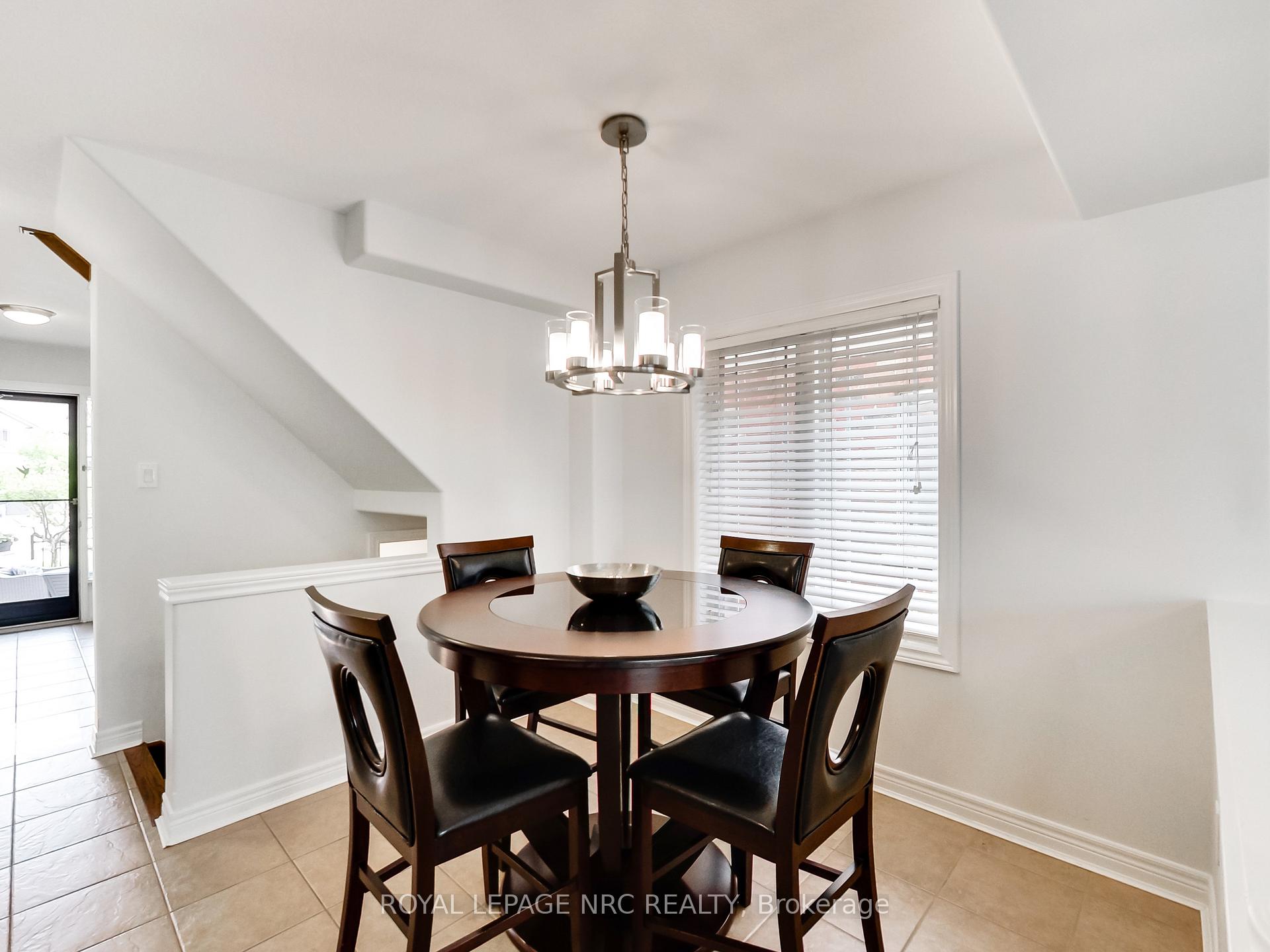 Photo 10 of 107 Sumner Crescent, Grimsby, Grimsby Beach — HOMEH