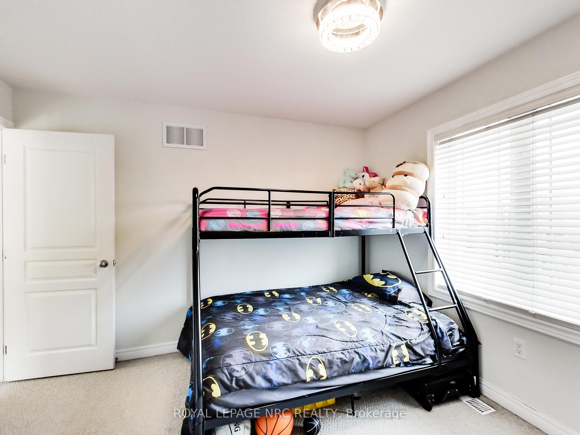 Photo 26 of 107 Sumner Crescent, Grimsby, Grimsby Beach — HOMEH