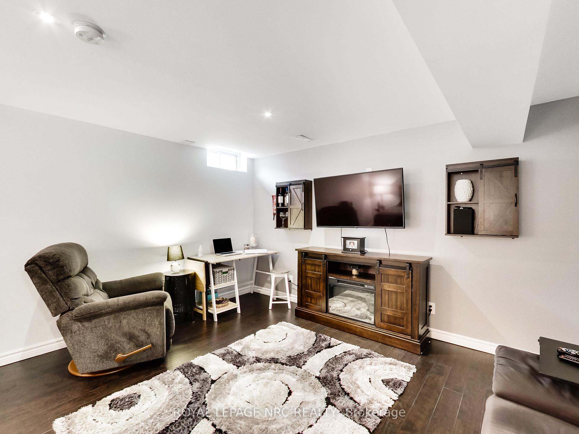 Photo 33 of 107 Sumner Crescent, Grimsby, Grimsby Beach — HOMEH