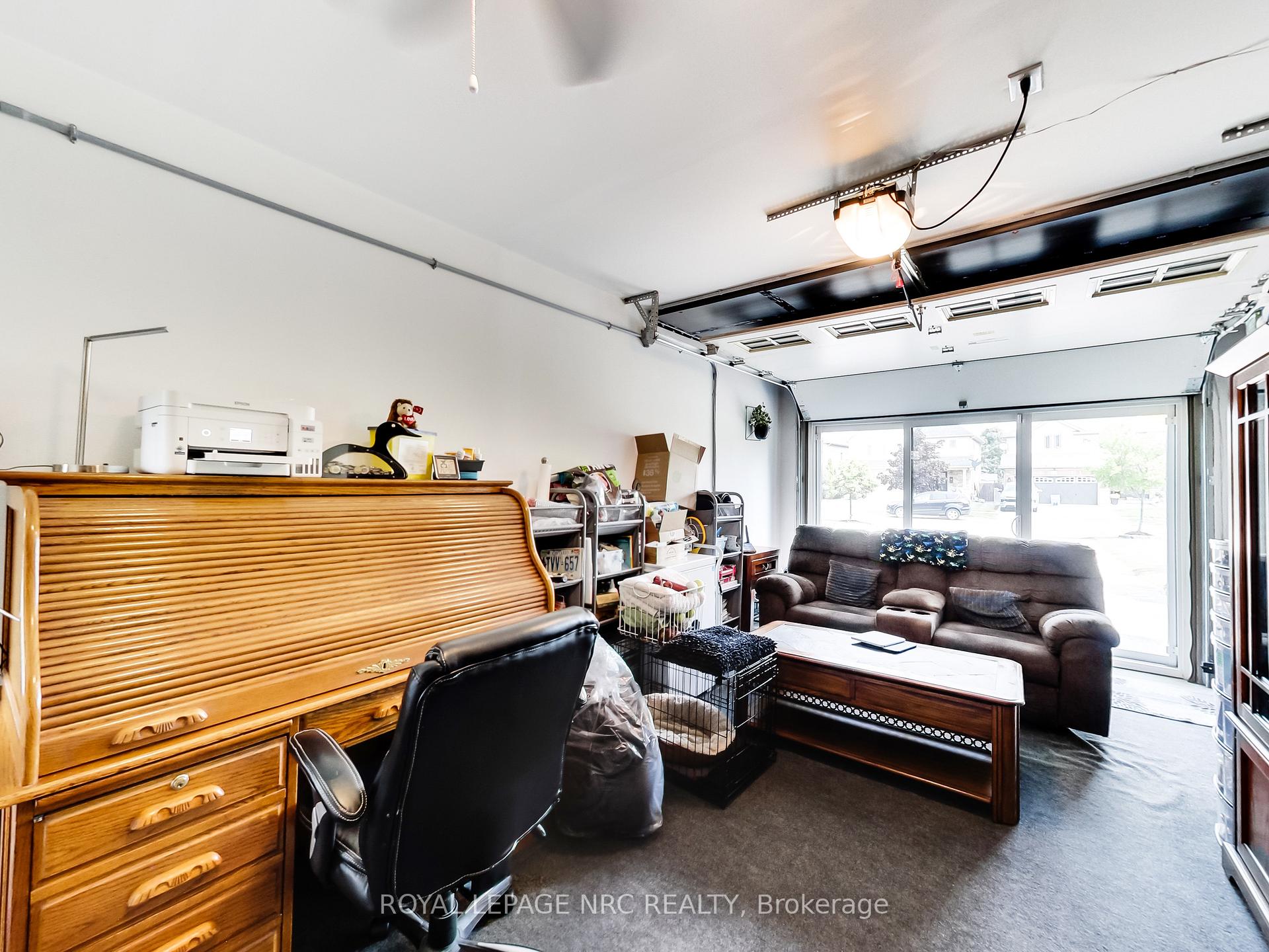 Photo 37 of 107 Sumner Crescent, Grimsby, Grimsby Beach — HOMEH