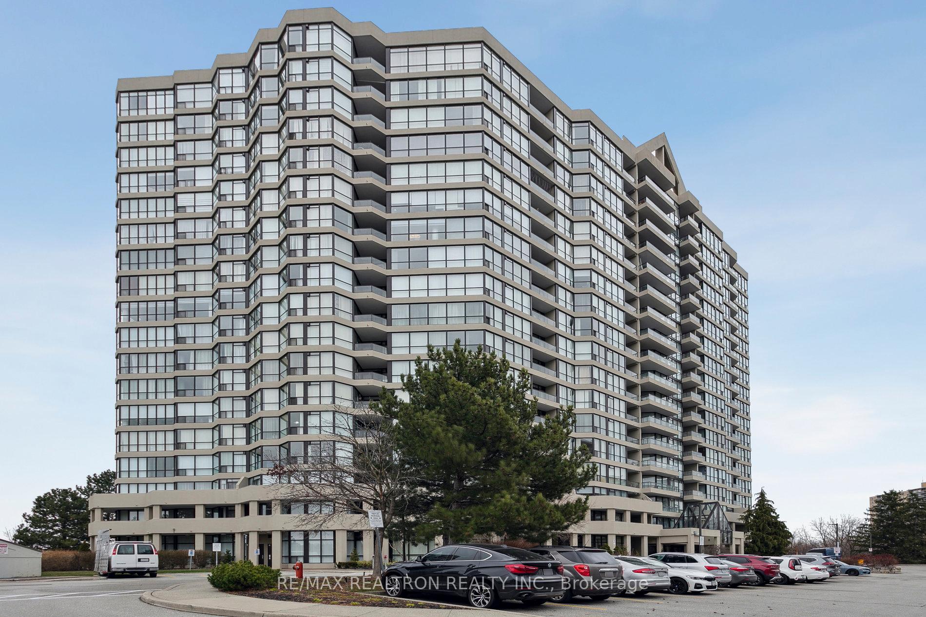 Photo 1 of Unit 1017, 5 Rowntree Road, Etobicoke, Mount Olive-Silverstone-Jamestown — HOMEH
