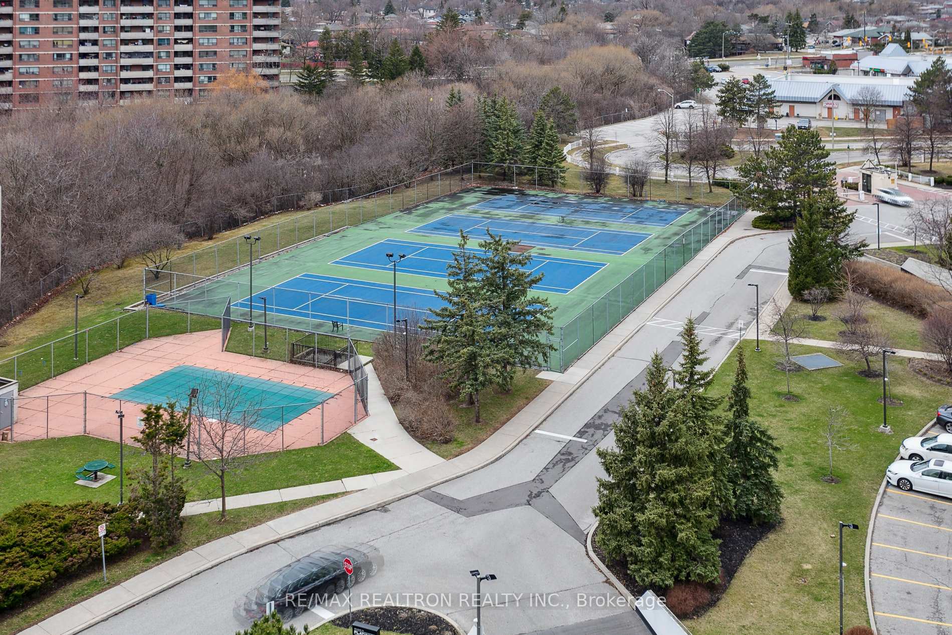 Photo 21 of Unit 1017, 5 Rowntree Road, Etobicoke, Mount Olive-Silverstone-Jamestown — HOMEH