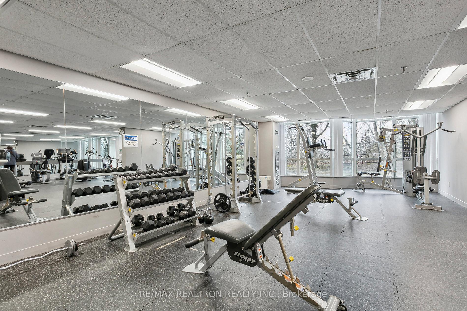 Photo 23 of Unit 1017, 5 Rowntree Road, Etobicoke, Mount Olive-Silverstone-Jamestown — HOMEH