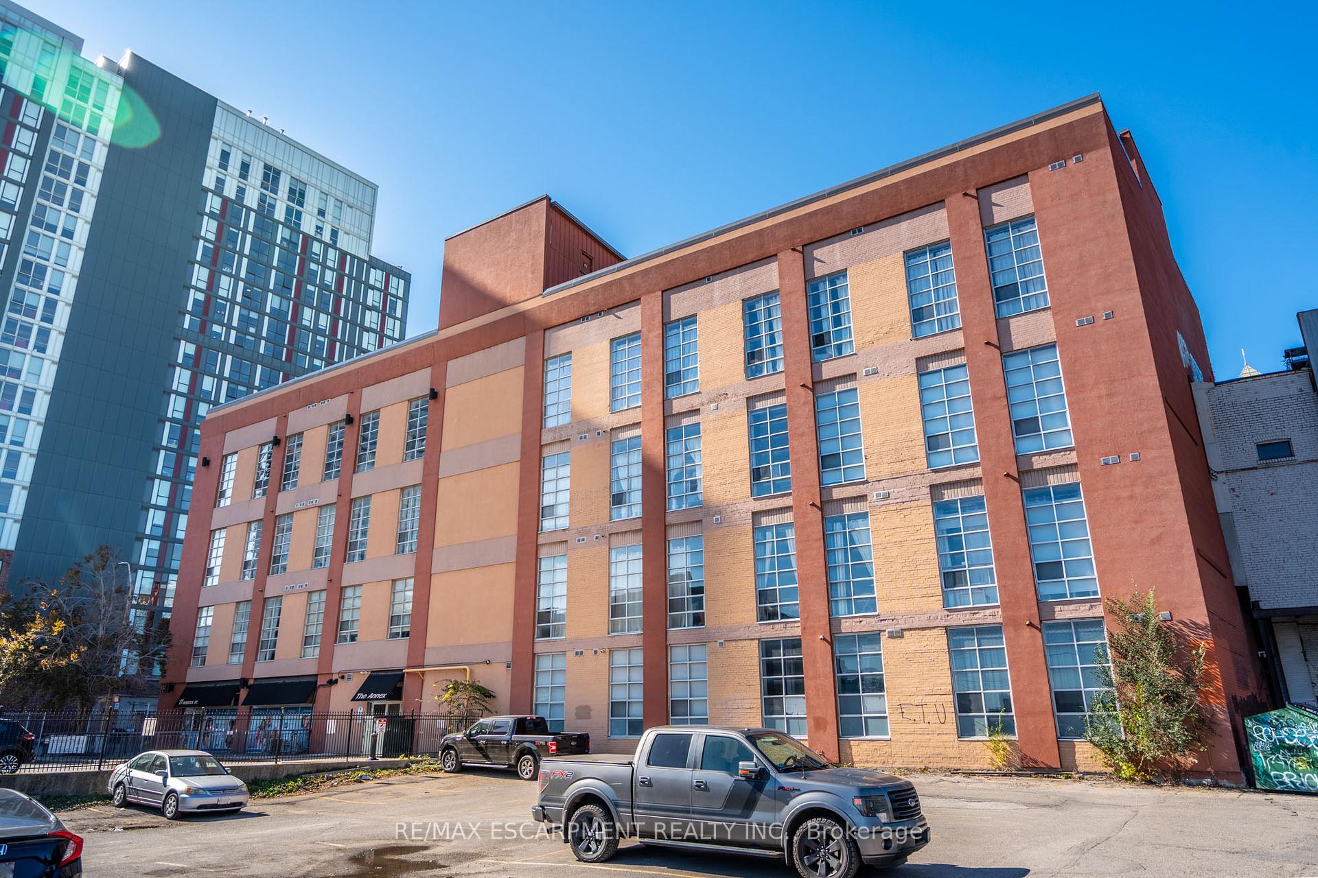 Front of Unit 101, 11 Rebecca Street