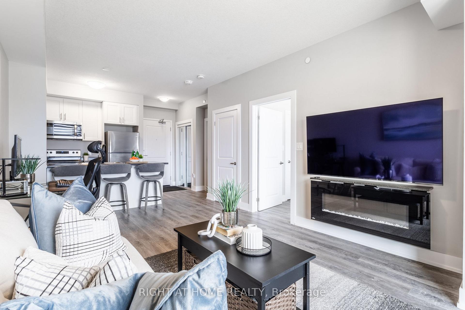 Photo 43 of Unit 331, 450 Dundas Street E, Hamilton, Waterdown — HOMEH