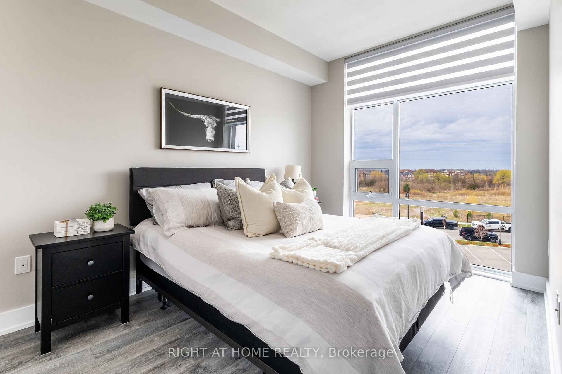 Photo 16 of Unit 331, 450 Dundas Street E, Hamilton, Waterdown — HOMEH