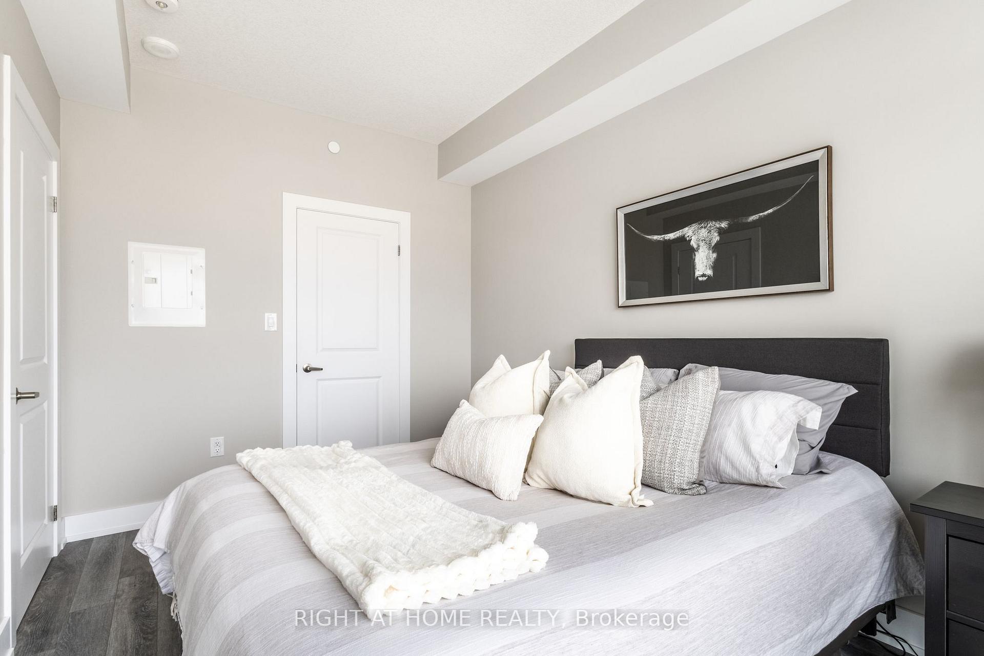 Photo 18 of Unit 331, 450 Dundas Street E, Hamilton, Waterdown — HOMEH