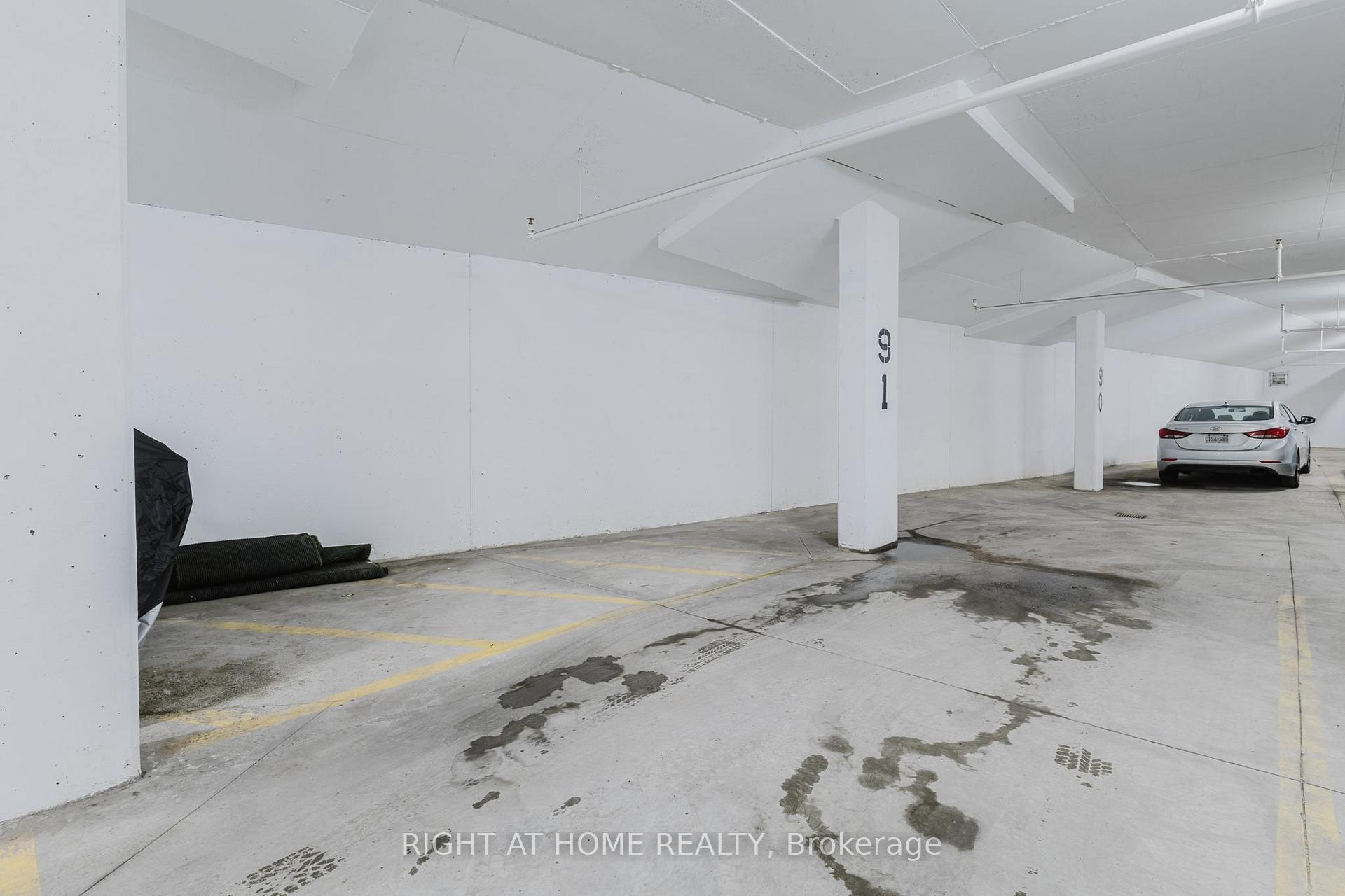 Photo 35 of Unit 331, 450 Dundas Street E, Hamilton, Waterdown — HOMEH