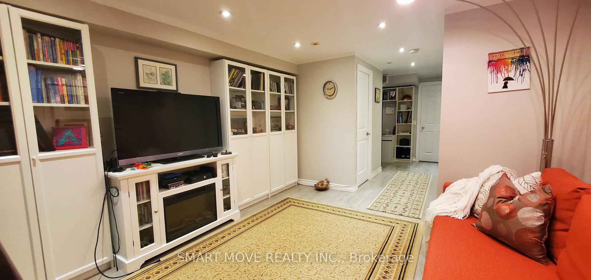 Photo 19 of Unit TH 25, 21 Replin Road, Toronto, Englemount-Lawrence — HOMEH