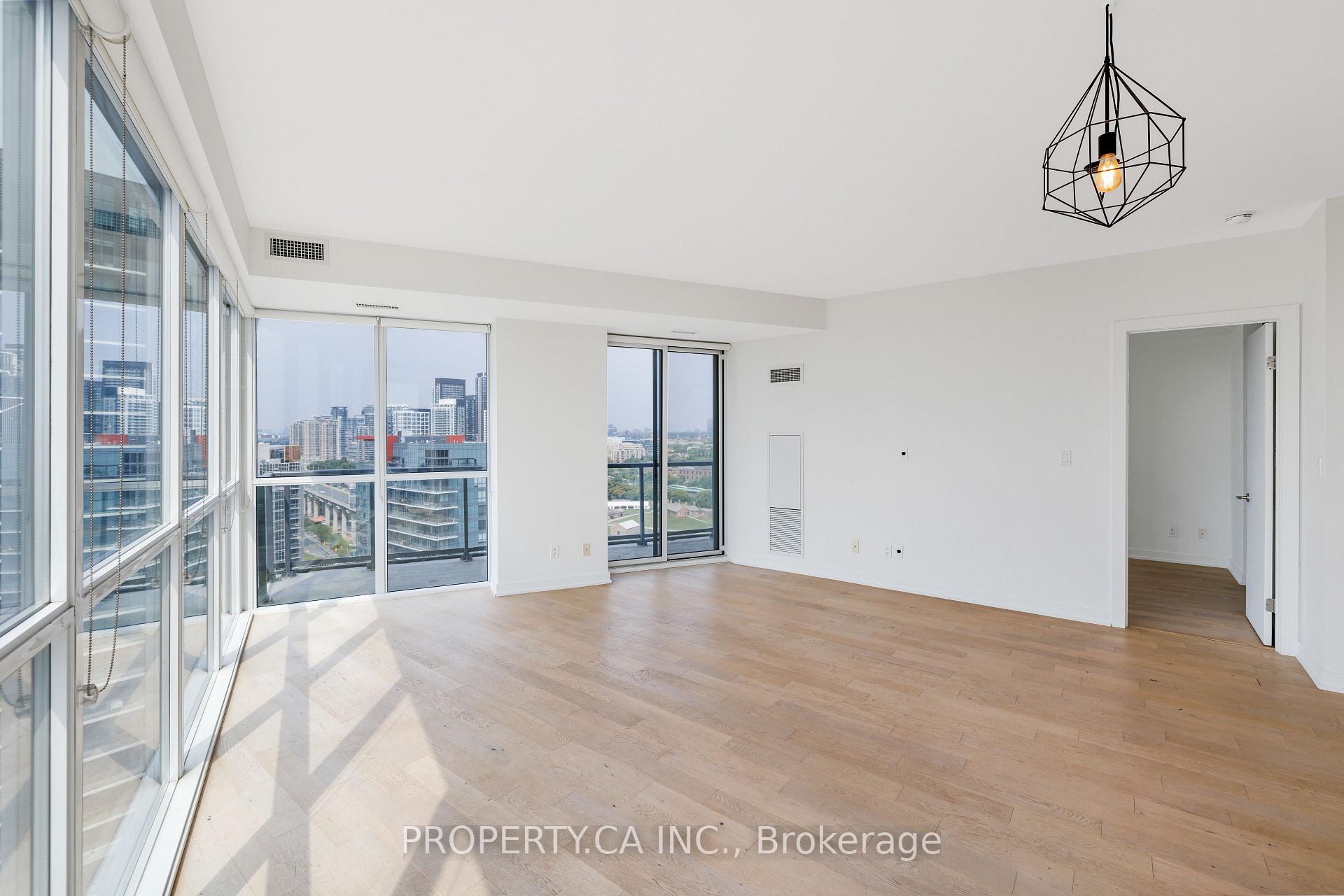 Photo 5 of Unit 2112, 20 Bruyeres Mews, Toronto, Niagara — HOMEH