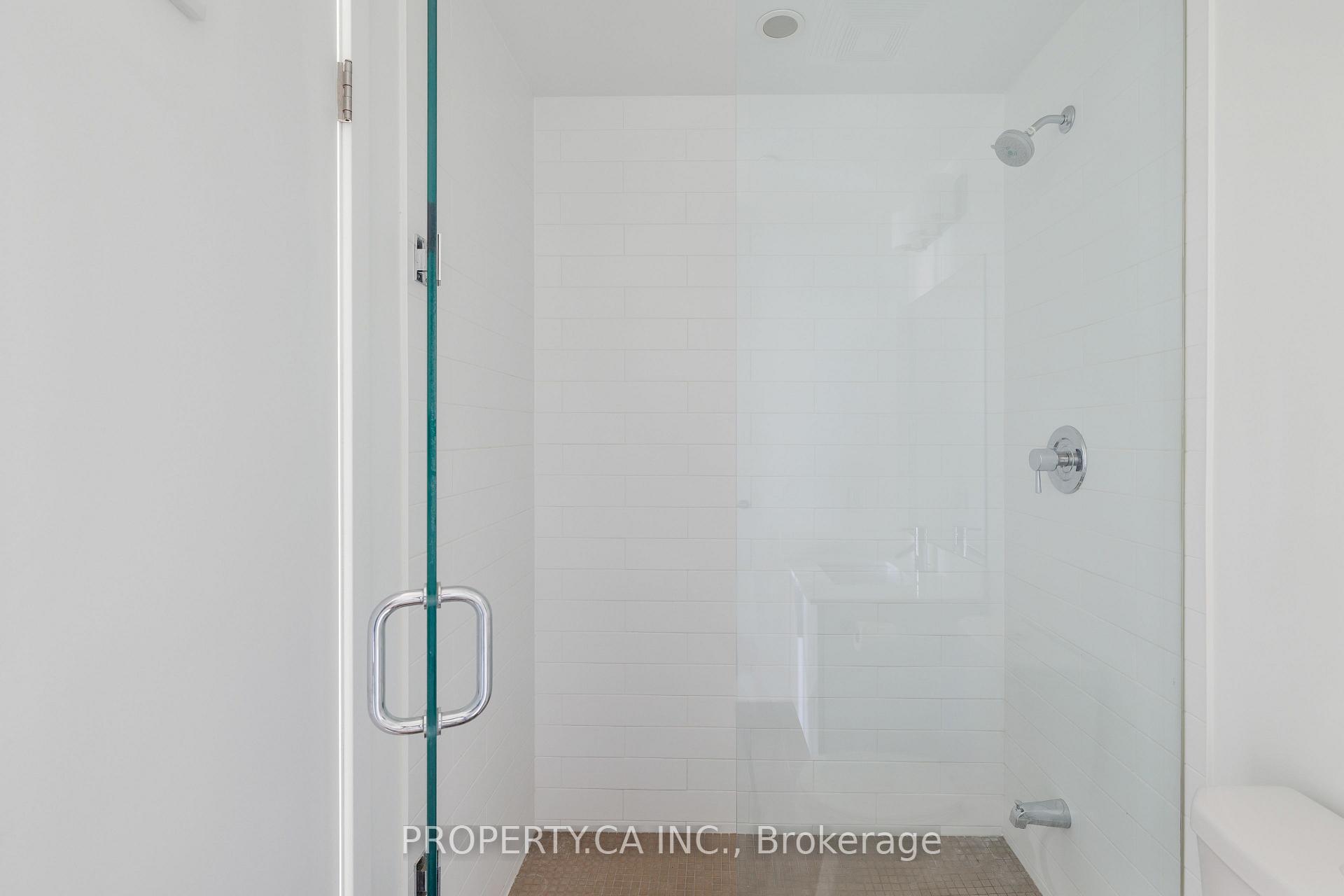 Photo 18 of Unit 2112, 20 Bruyeres Mews, Toronto, Niagara — HOMEH