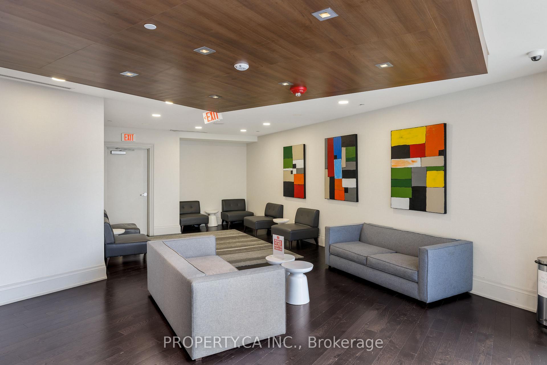 Photo 9 of Unit 2112, 20 Bruyeres Mews, Toronto, Niagara — HOMEH