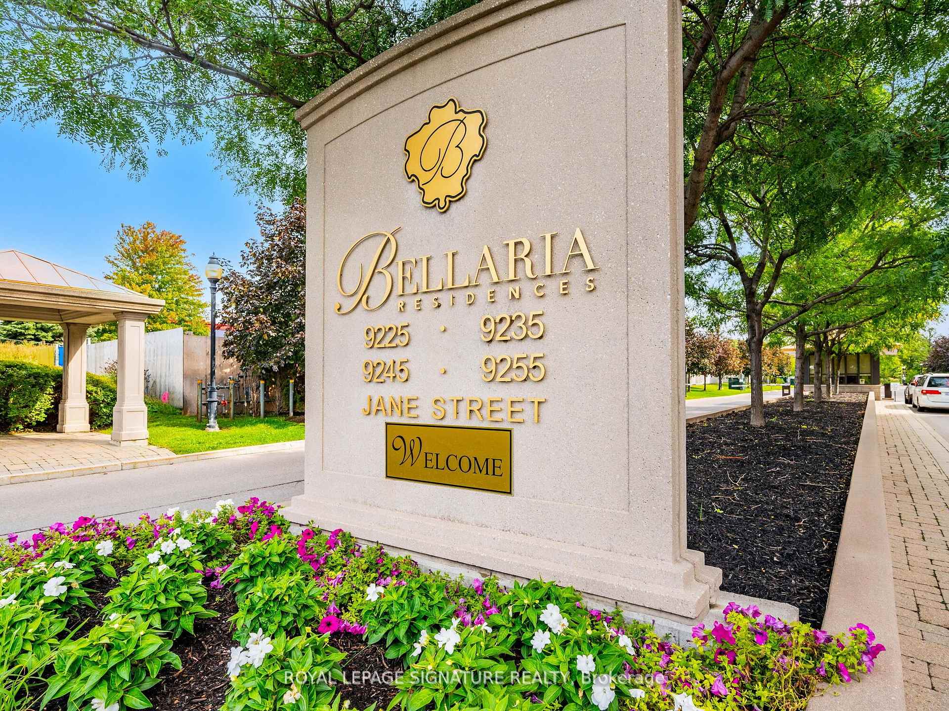 Photo 12 of Unit 610, 9245 Jane Street W, Vaughan, Maple — HOMEH