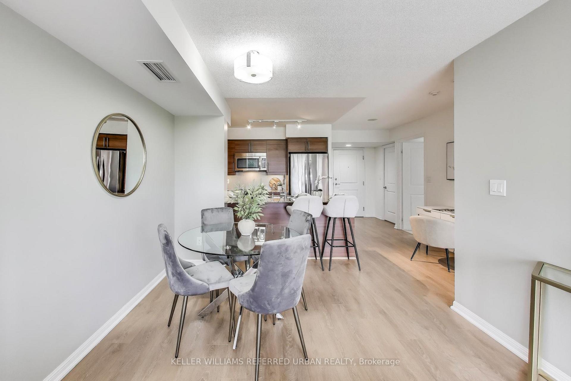 Photo 9 of Unit 826, 35 Bastion Street, Toronto, Niagara — HOMEH