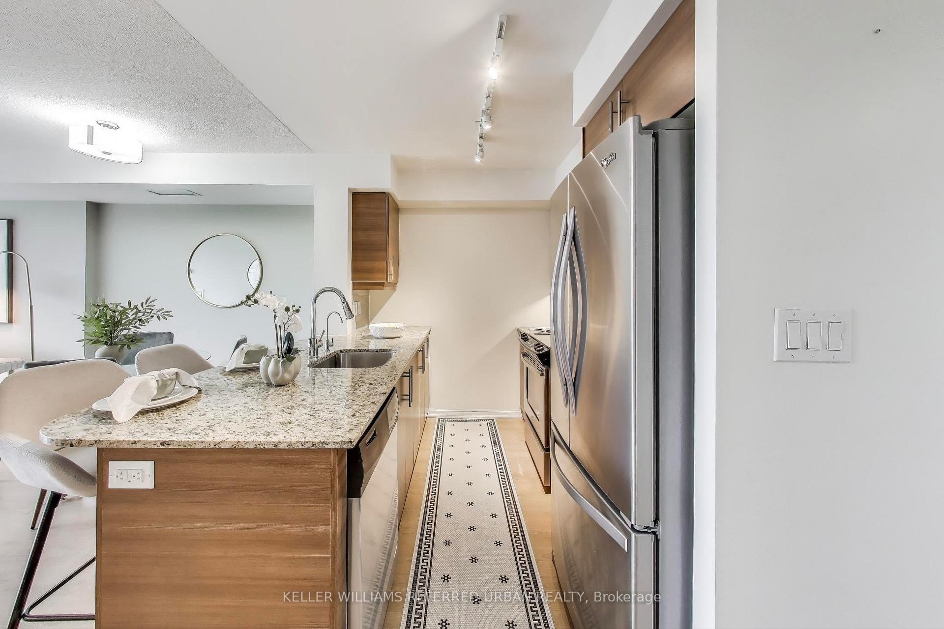 Photo 3 of Unit 826, 35 Bastion Street, Toronto, Niagara — HOMEH