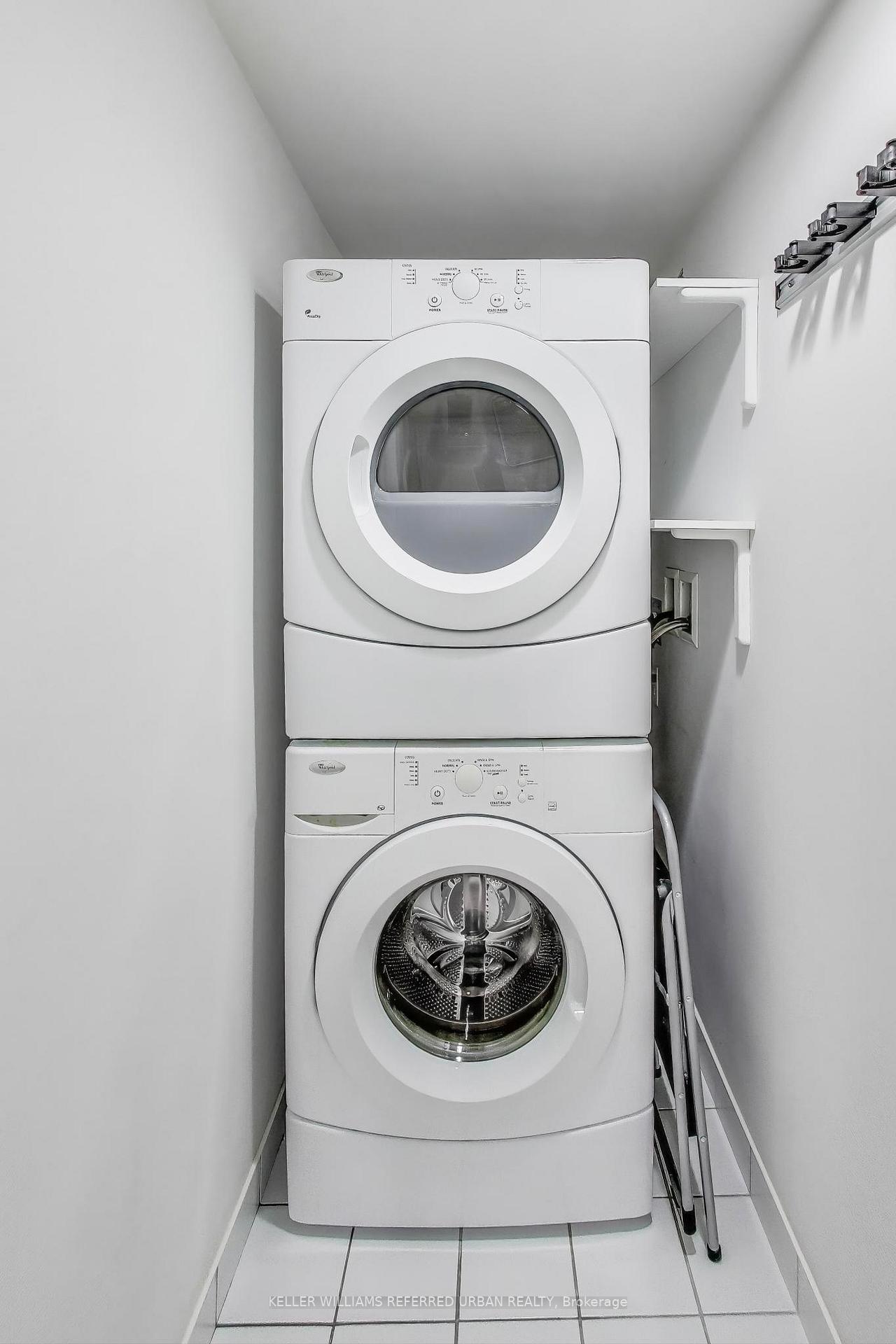 Photo 12 of Unit 826, 35 Bastion Street, Toronto, Niagara — HOMEH