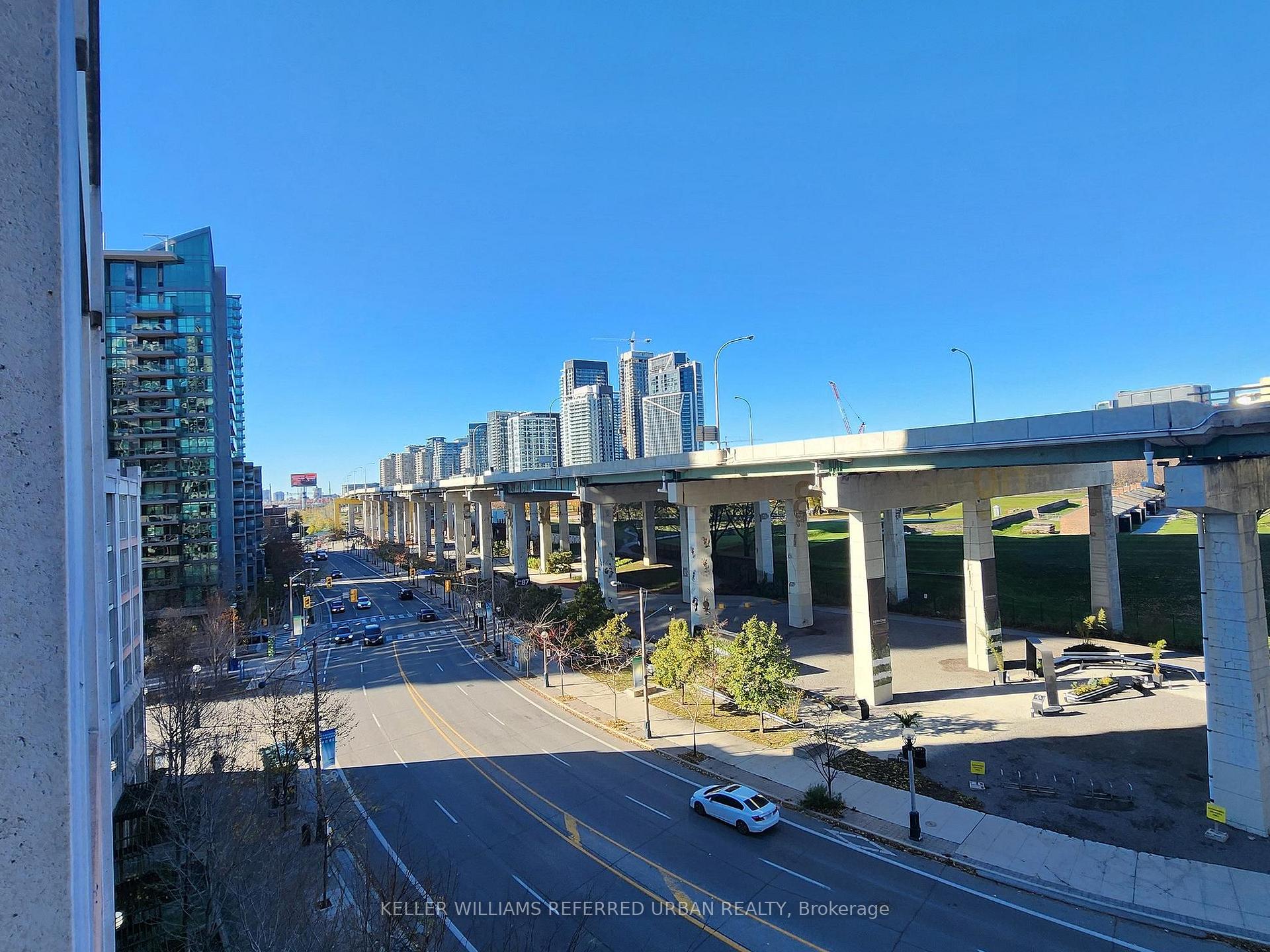 Photo 17 of Unit 826, 35 Bastion Street, Toronto, Niagara — HOMEH