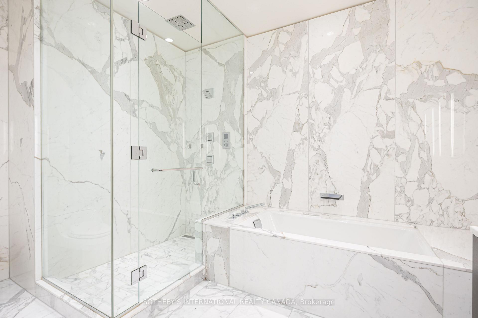 Photo 7 of Unit 5503, 180 University Avenue, Toronto, University — HOMEH