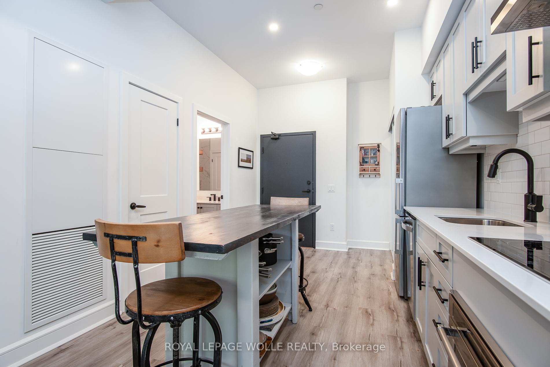 Photo 10 of Unit 106, 243 Northfield Drive E, Waterloo, Colonial Acres — HOMEH