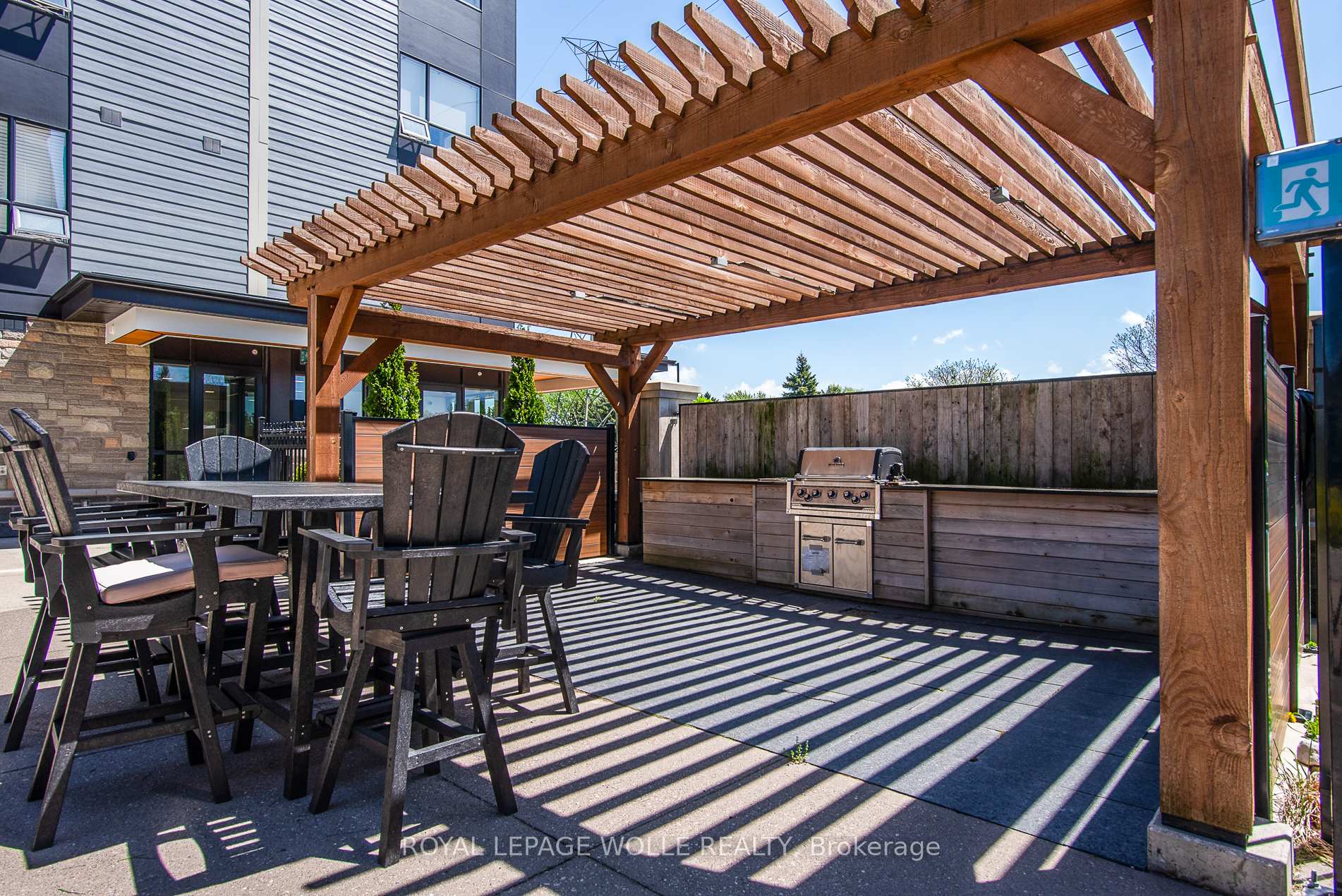 Photo 38 of Unit 106, 243 Northfield Drive E, Waterloo, Colonial Acres — HOMEH