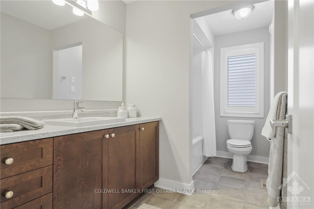 Photo 22 of 747 Boothfield Street, Ottawa, Riverside South — HOMEH