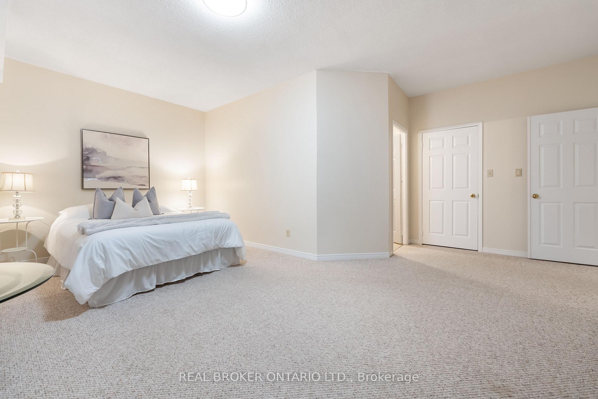 Photo 21 of Unit PH #7, 3267 King Street E, Kitchener — HOMEH
